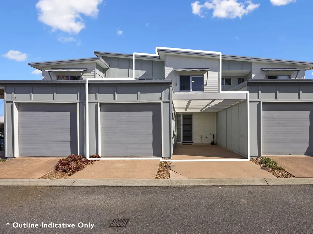 Raceview 3બેડરૂમ Vacant and Ready to Move In! No Rear Neighbours + Pool Right Behind!