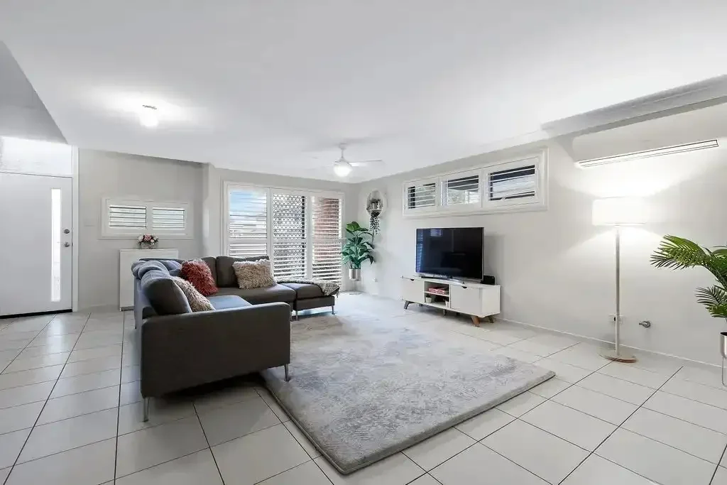 Spacious Three-Bedroom Home with Modern Comforts