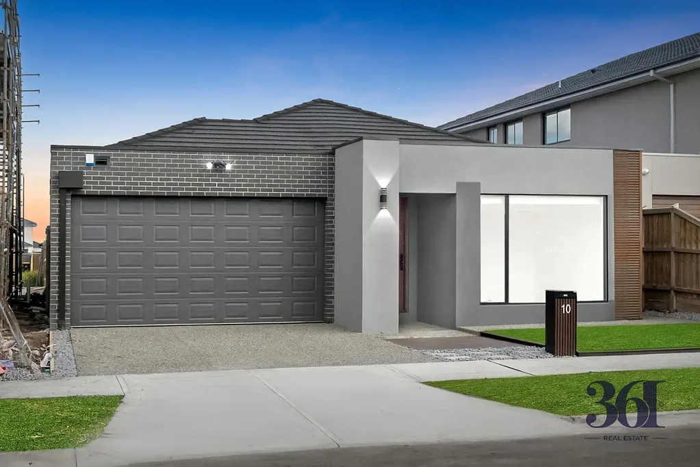 Fraser Rise 4Moenga LUXURY ABODE TO BE YOUR DREAM HOME - BRAND NEW MASTERPIECE IN FRASER RISE!!!