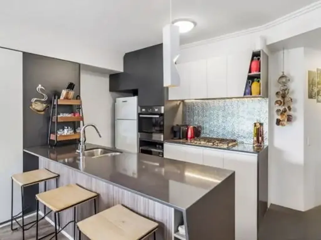 Sleek, Modern, and Stylish Contemporary Apartment with Stunning City Views!