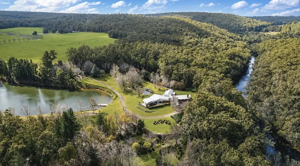 Dwellingup 4Zimmer A Rare Legacy Estate with Private River Frontage