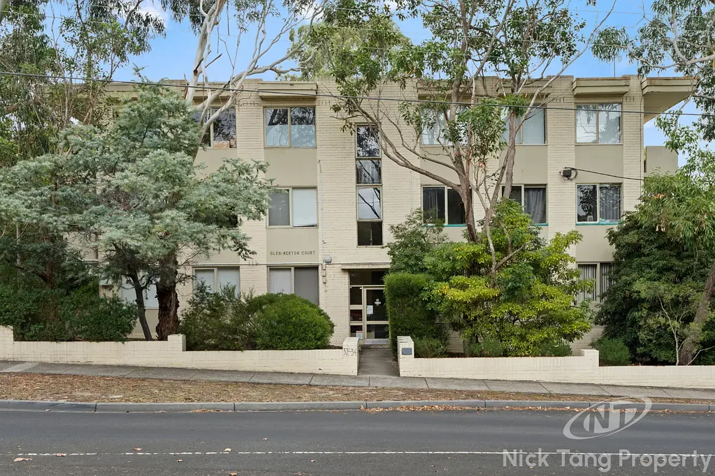 Comfortable & Convenient Living in Box Hill