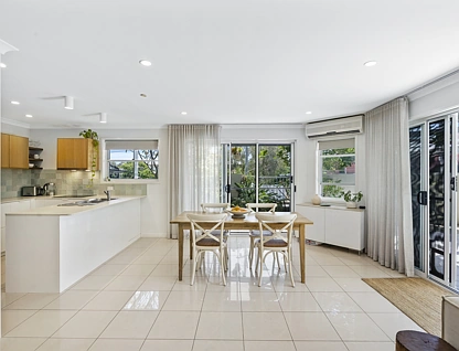 5/69 Molloy Road, Cannon Hill, QLD 4170, 3 slaapkamers, 2 badkamers, Townhouse