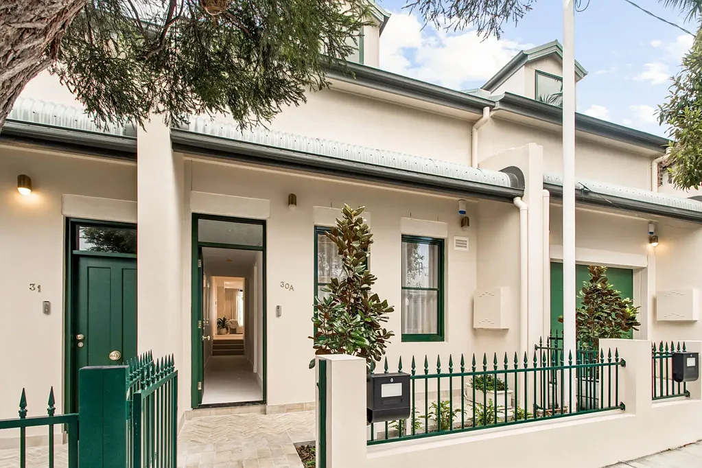 Enmore 4chambre Brand New Designer Terrace for Low Maintenance Luxury Living