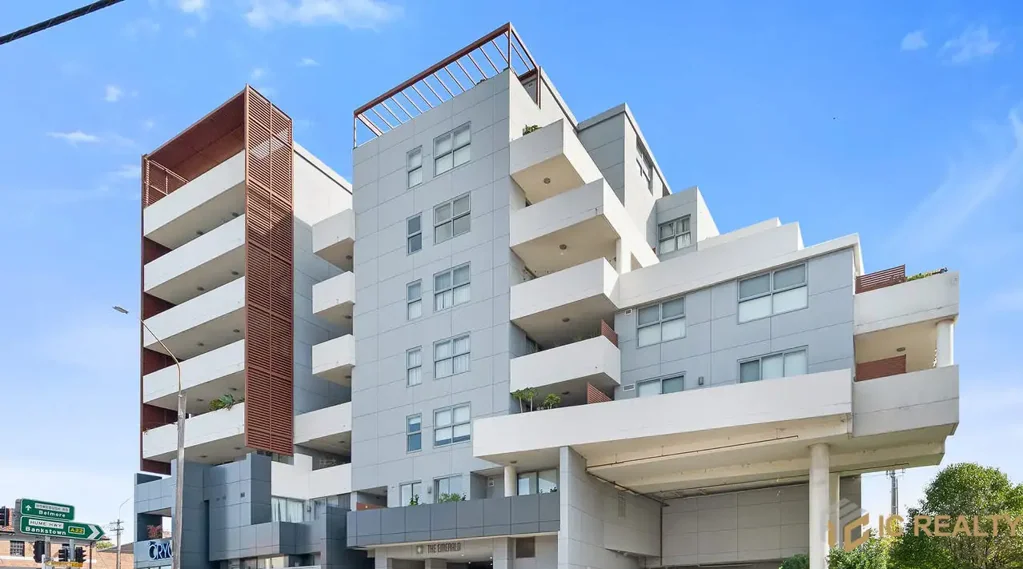 Strathfield 2 Bedroom City view | Dual Master Bedroom I Dual Balcony | Dual car parking | Spacious Size | Ideal Urban Living or investment