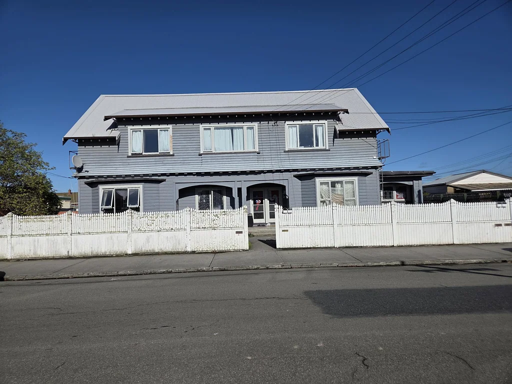 Balclutha 8房  Investment Opportunity - 4 x 2-Bedroom Flats