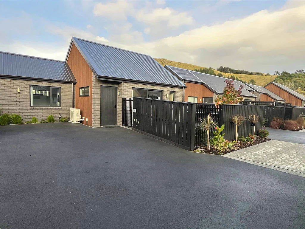 5/9 Truscotts Road, Heathcote Valley, Christchurch, Canterbury