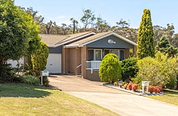 2/15 Pacific Way, Tura Beach