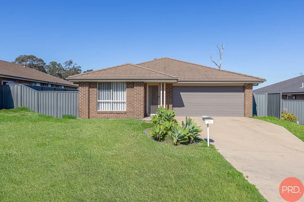 10 Glen Close, Heddon Greta, NSW 2321