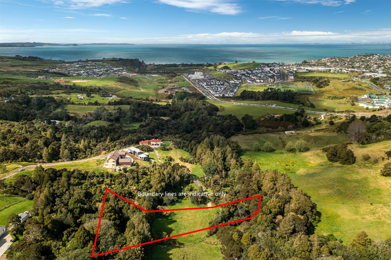 84 Vaughans Road, Long Bay, Auckland - North Shore, 5 રૂમ, 3 બાથરૂમ