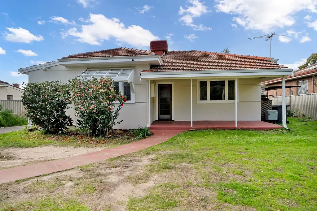 Maddington 3 Bedroom Prime Location, Close to Everything!!