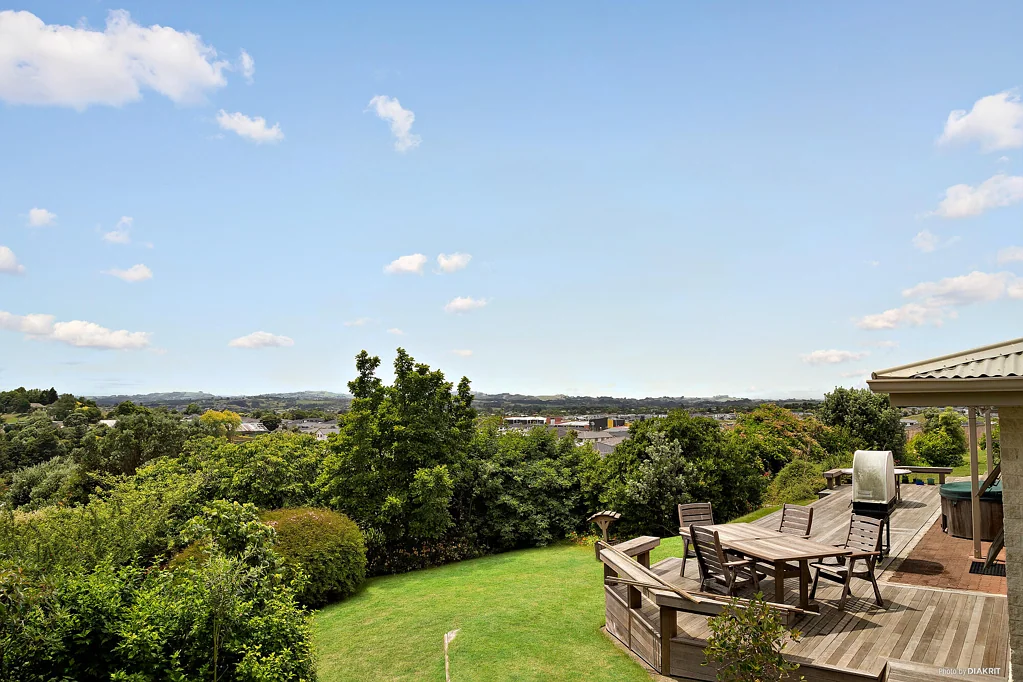 Pukekohe 3Habitaciones Prime Development Land - Endless Potential!