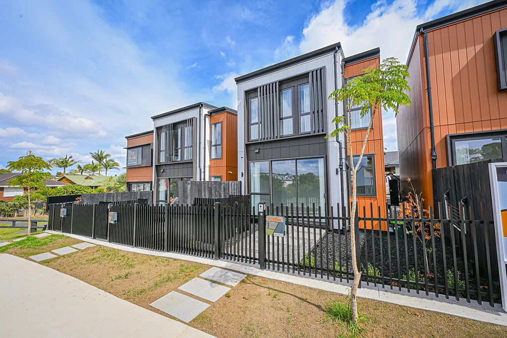 Looking for a modern home or a property suitable for a home-based business? This versatile property offers both!