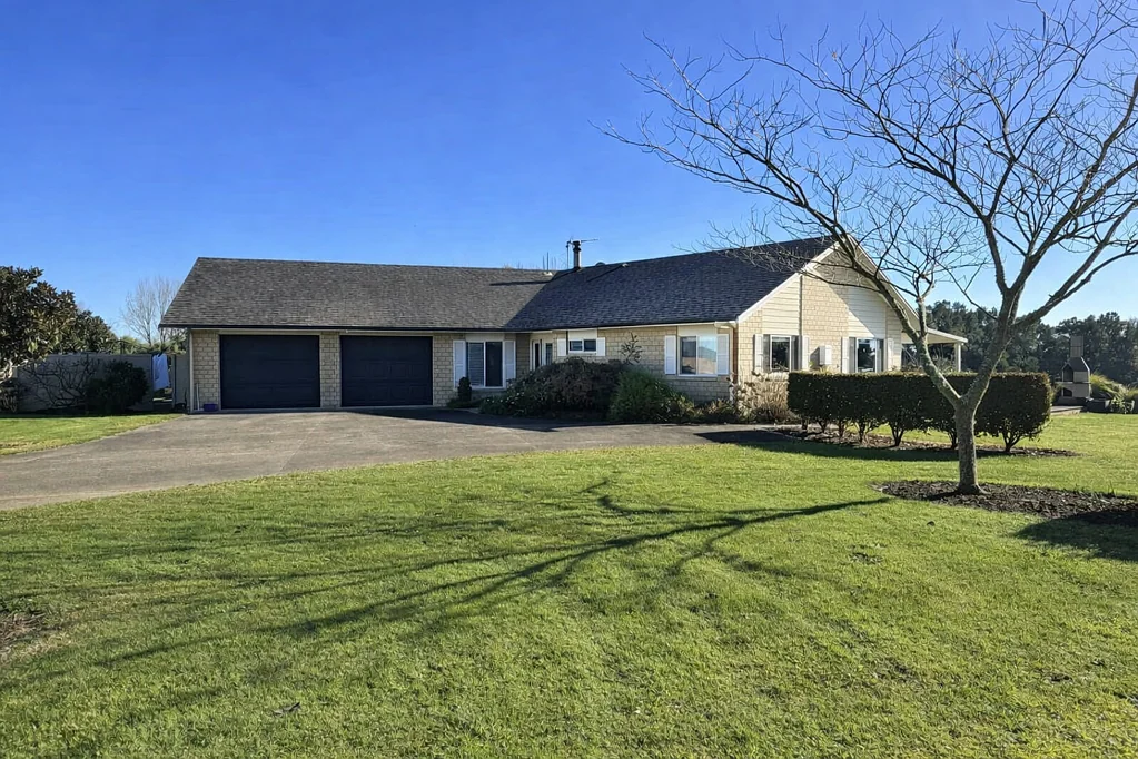 Extended Family Country Living
