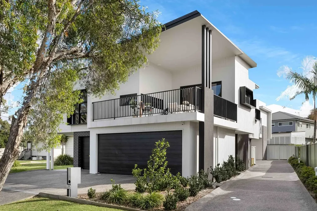 Shellharbour 3ਬੈੱਡਰੂਮ Embrace a Village Lifestyle in this Stunning Boutique Townhome