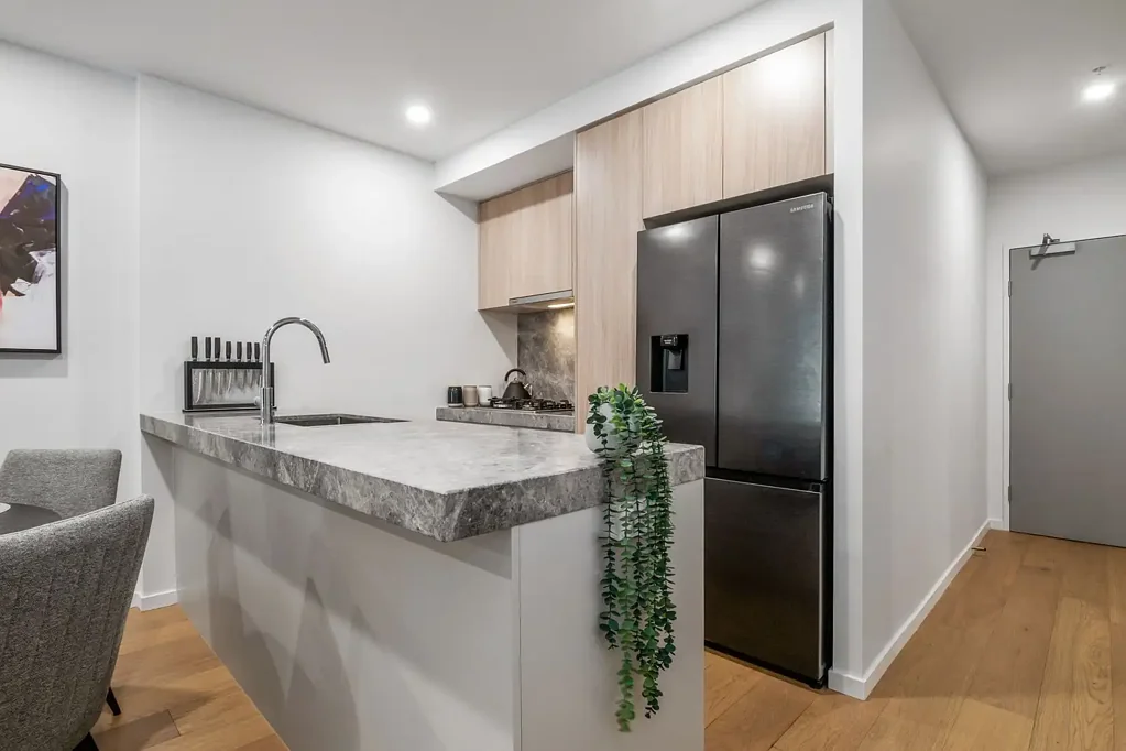 Spacious Apartment in Carnegie