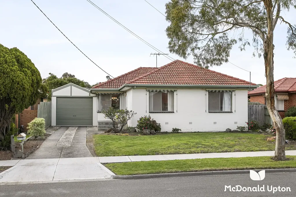 Tullamarine 3 Bedroom The Perfect Entertainer in an Unbeatable Location