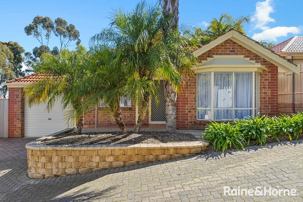 Aberfoyle Park 3 Bedroom Move In, Sit Down and Relax. It's All Done