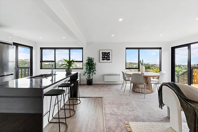2/7 Morice Place, Torbay, North Shore City