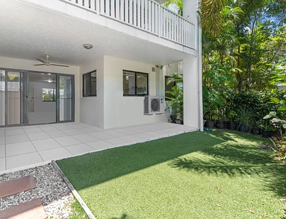 11/44-50 Pease Street, Manoora, Cairns, 2房, 2浴, Apartment