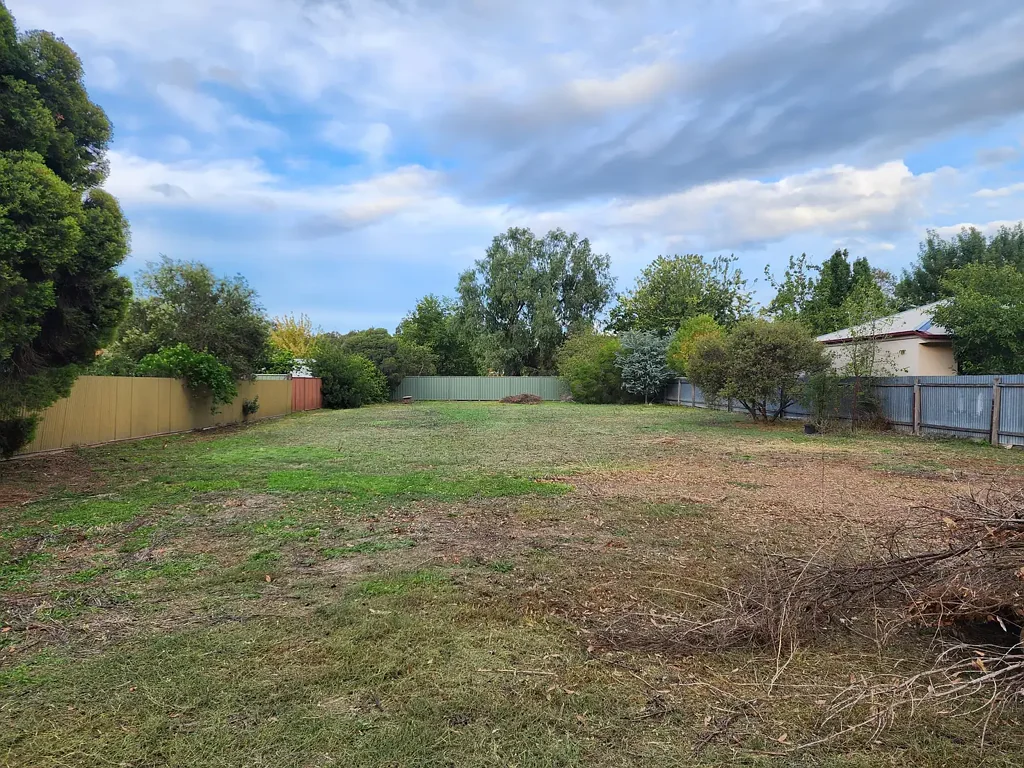 Benalla TITLED RESIDENTIAL BLOCK - 1640M2