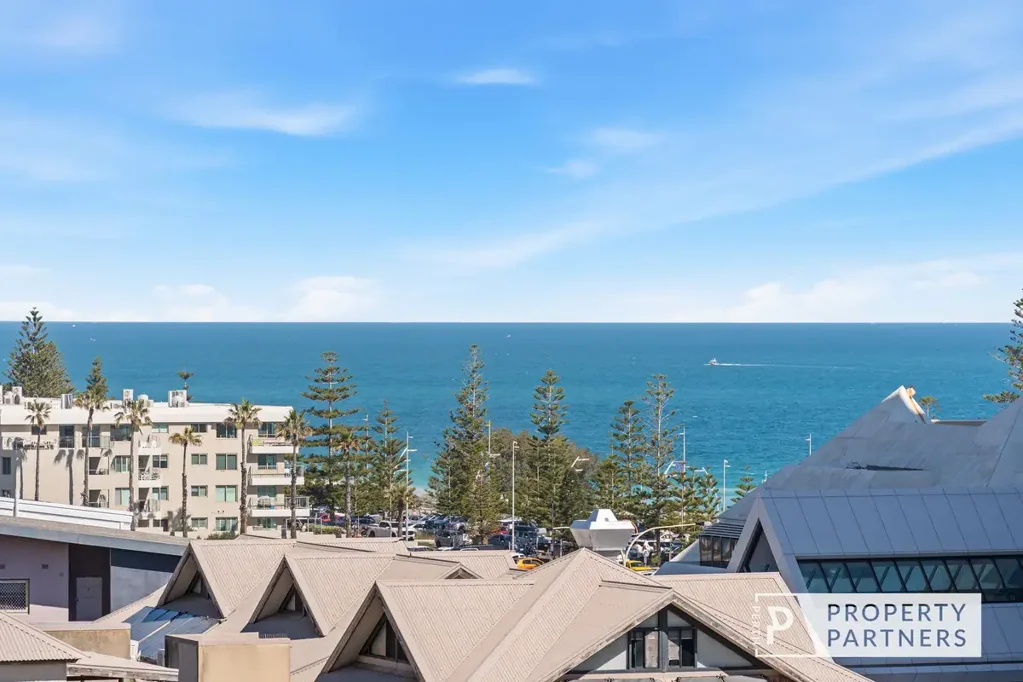 Scarborough 2房  OCEAN VIEWS AND SCARBOROUGH AT YOUR DOOR