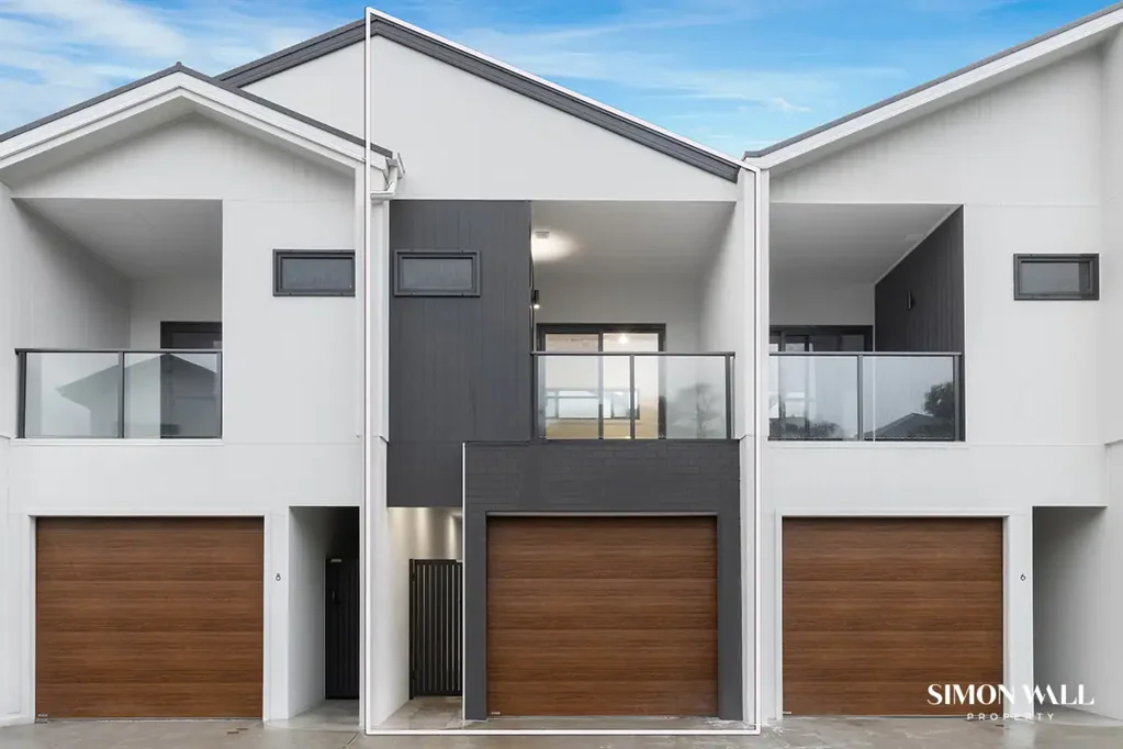 Brand New Contemporary Townhouse