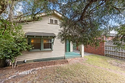 482 Hawthorn Road, Caulfield South
