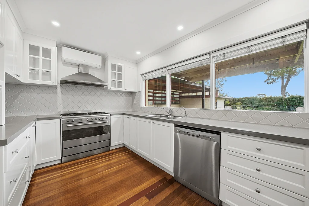 Offering a rare combination of lifestyle, space and an unbeatable golf course setting