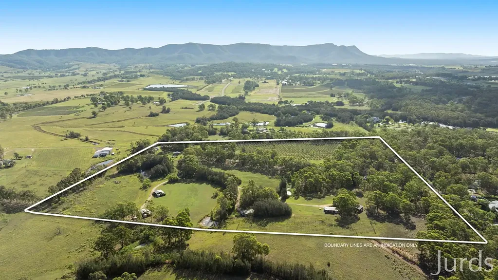Pokolbin  Large Scale Hunter Valley Accommodation
