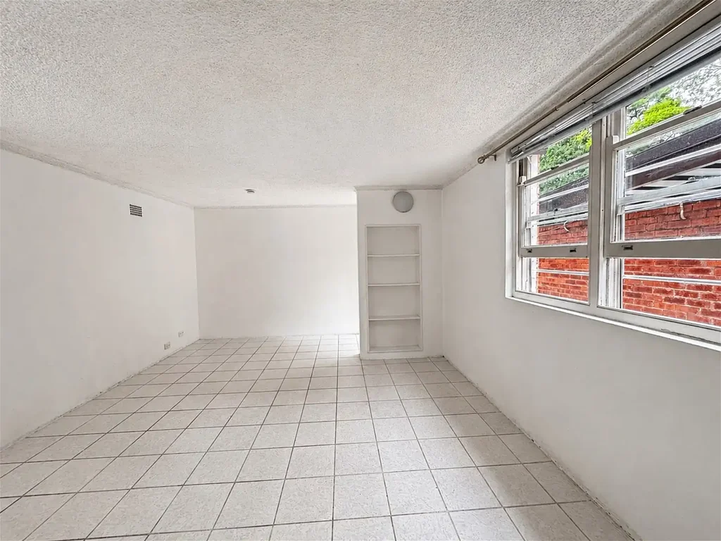 Modern Studio In Prime Location