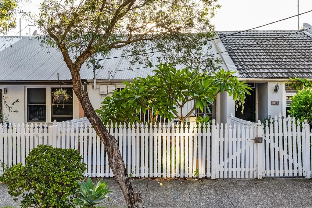 Beaconsfield 4Kwarto Exceptional terrace with self-contained studio