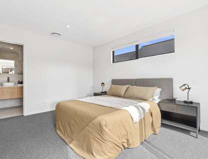 17A and 17B Bonspiel Road, Wanaka, Otago, 3房, 2浴, 独立屋