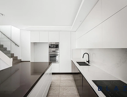 4 Lindsay Place, Mount Pritchard, South Western Suburbs, 5 habitaciones, 2 baños, House