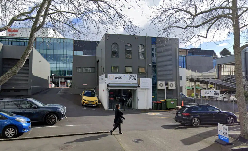 Newmarket Easy SH1 Access Retail For Lease