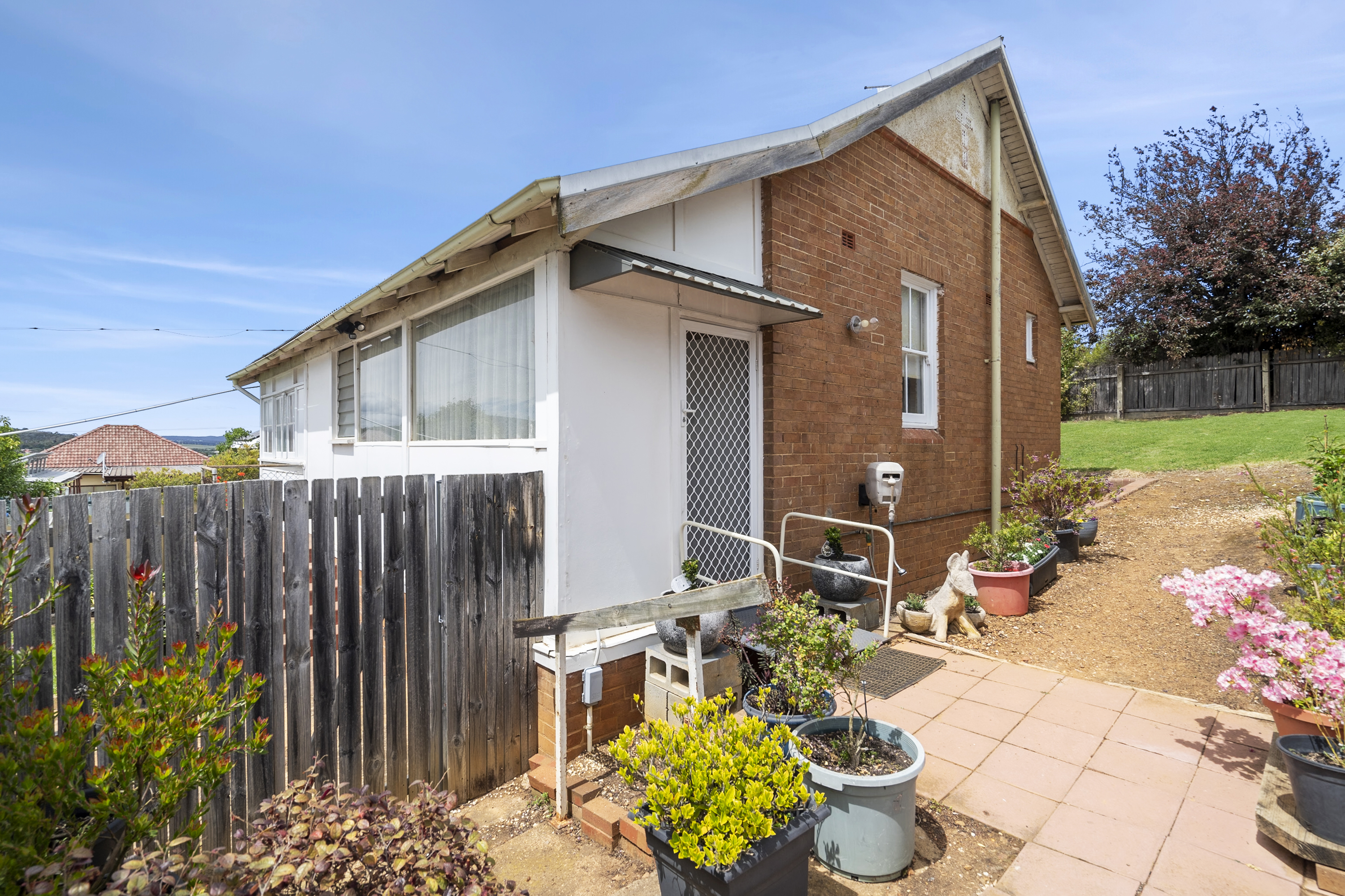 6 GLEBE ST, GOULBURN NSW 2580, 0 कमरे, 0 बाथरूम, House