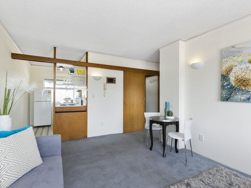 702/131 Brougham Street, Mount Victoria, Wellington, 2 chambres, 1 salles de bain