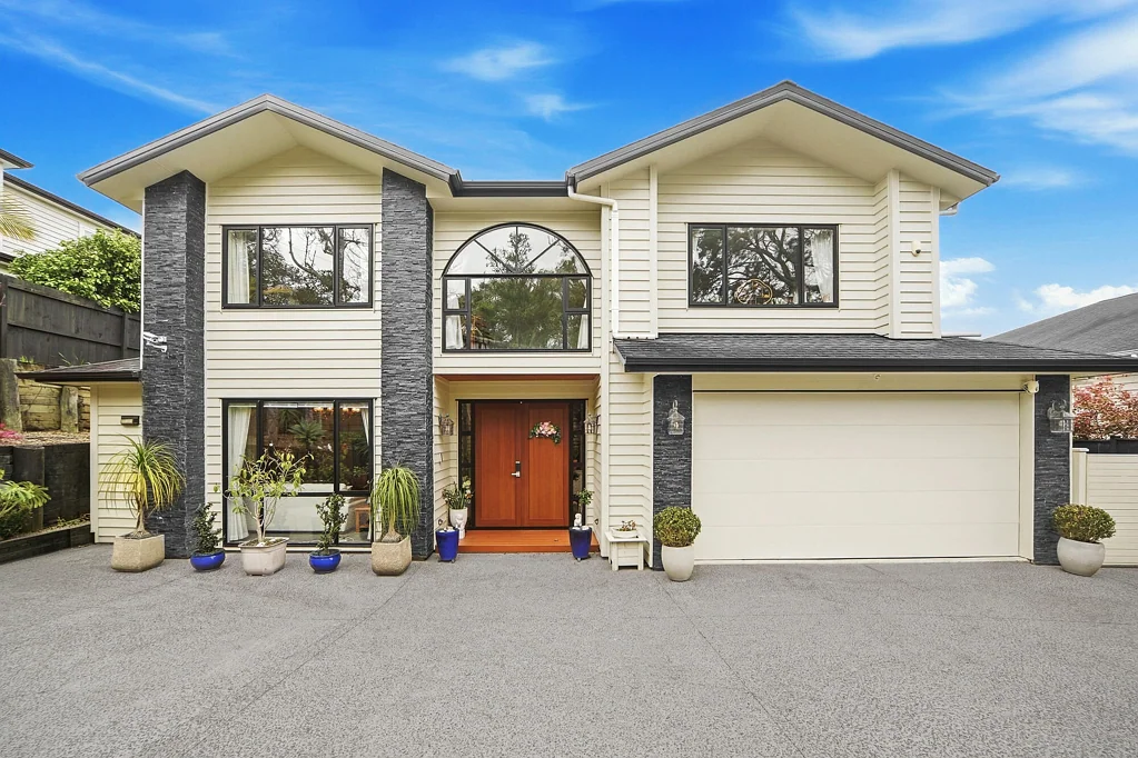Northcross 6침실 ELEVATED VIEWS, EXCEPTIONAL LIVING & A LIFESTYLE TO ENJOY