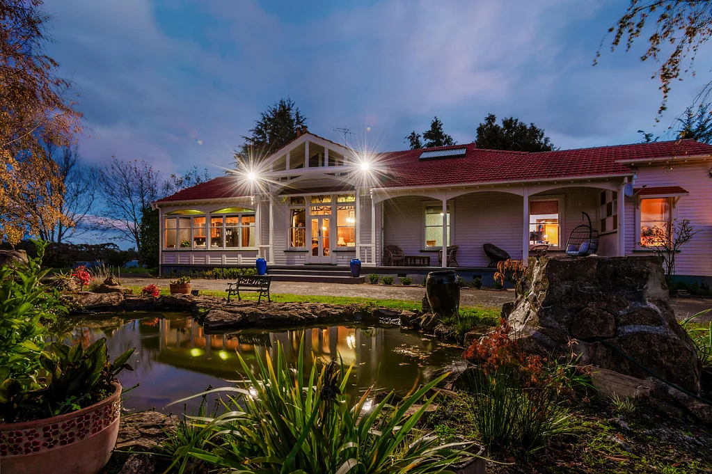 Waipukurau and Surrounds 4침실 Legacy Lifestyle on 1.54 ha in Town