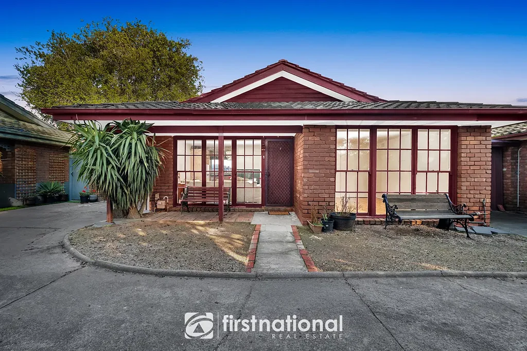 Dandenong 2Habitaciones Location, Location, Location!