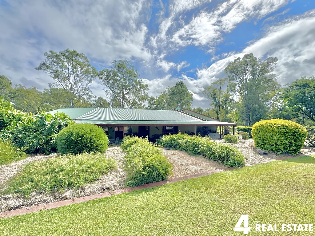 206 Victoria Drive, Glenlogan, QLD 4280