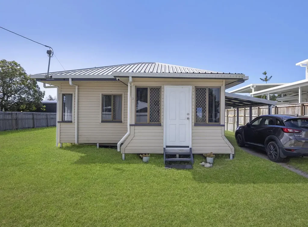 130 Howlett Street, Currajong, QLD 4812