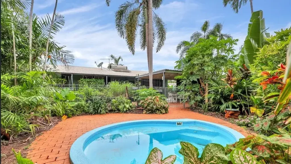 9 Lyons Street, Wanguri, NT 810