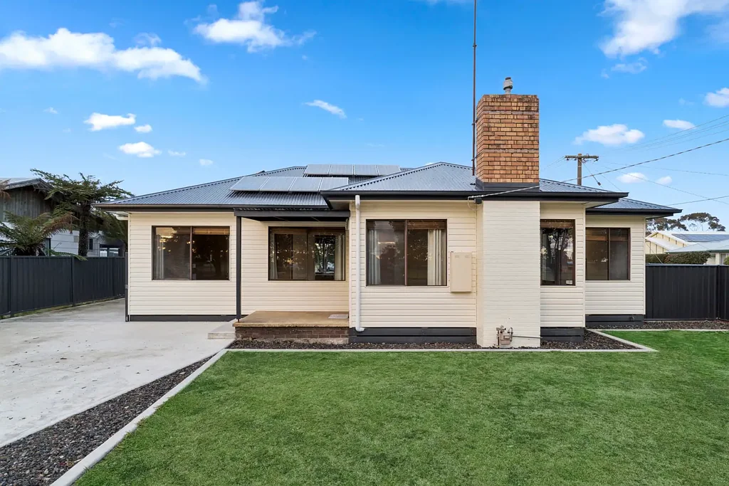 88 Sinclair Street, Colac, VIC 3250