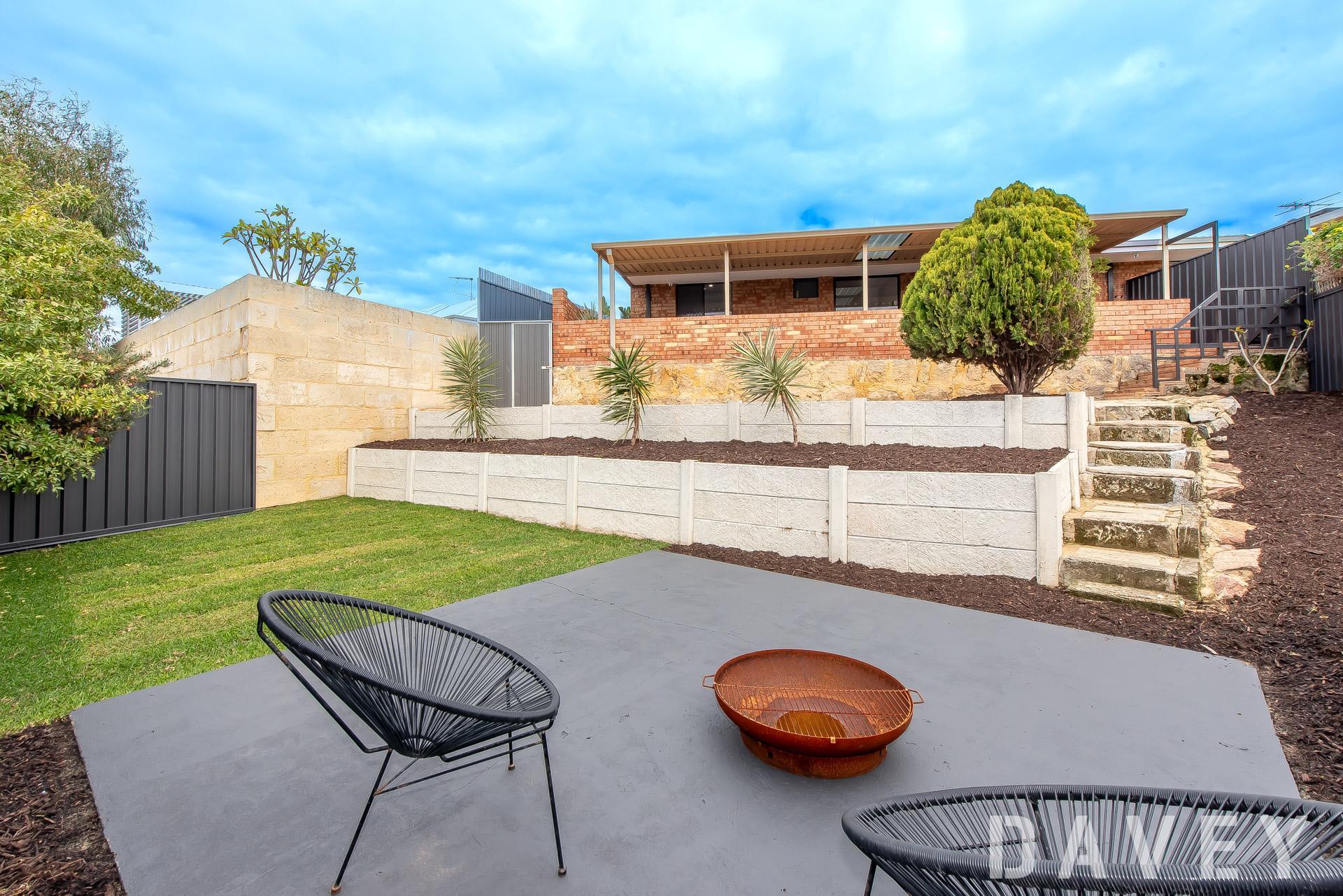 27B GLENBANK CR, KALLAROO WA 6025, 0 chambres, 0 salles de bain, House