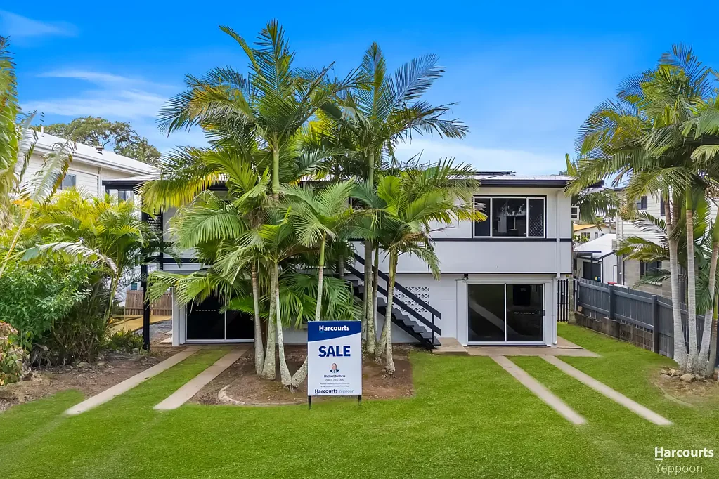 Cooee Bay 3 Bedroom Rare Cooee Bay Find - Renovated, Spacious, and Full of Potential!