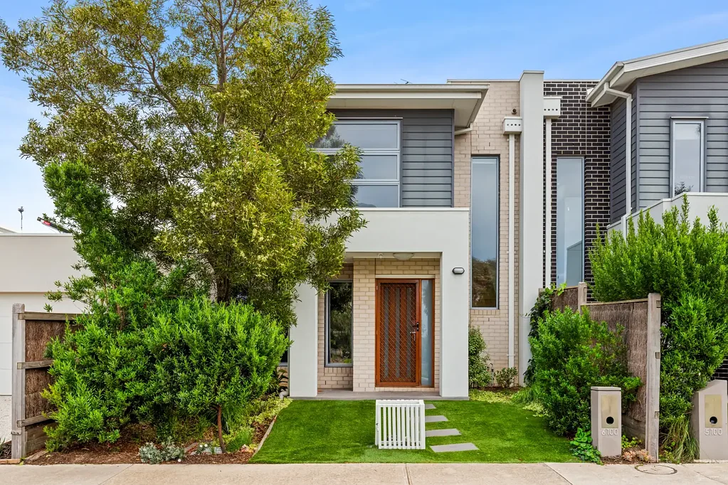 Ocean Grove 3房  Townhouse In Perfection Location