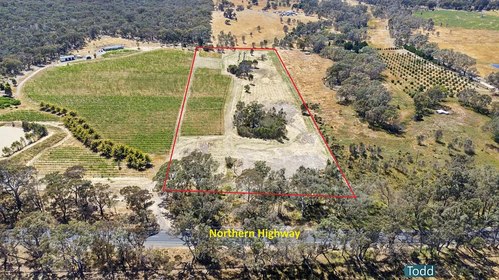 Heathcote 10 ACRES ON THE EDGE OF TOWN