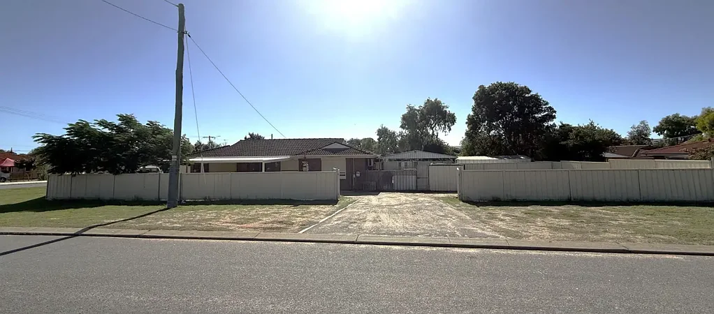 Spalding 3房  Spacious Corner Block Living with Modern Comforts - 5 Bogle Way, Spalding