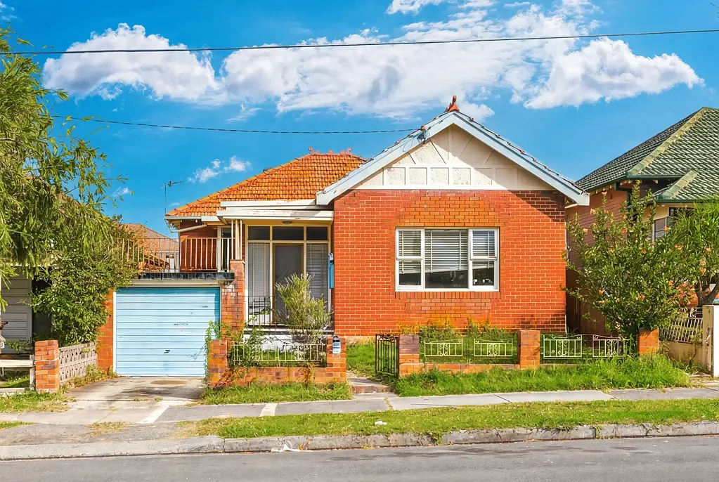 Family home ready to be leased!